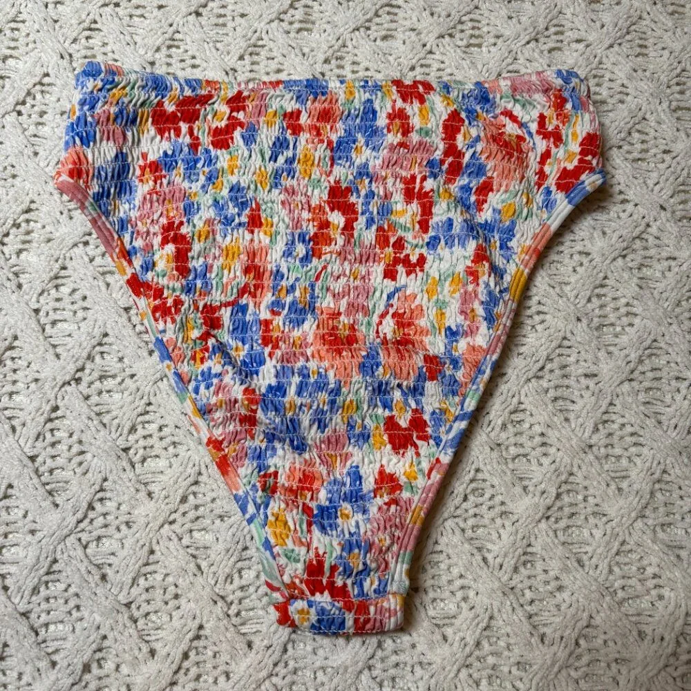 L*Space Veronica Bottom – Multicolor Floral Print Size L- NWOT w/hygiene Sticker